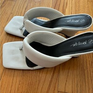 Public desire white toe post wedge / platform flip flop sandal